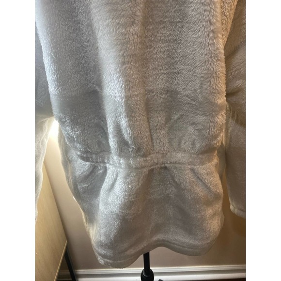 Tudor Court White Faux Fur Jacket Lined Winter Coat size Large NWOT - Picture 6 of 9